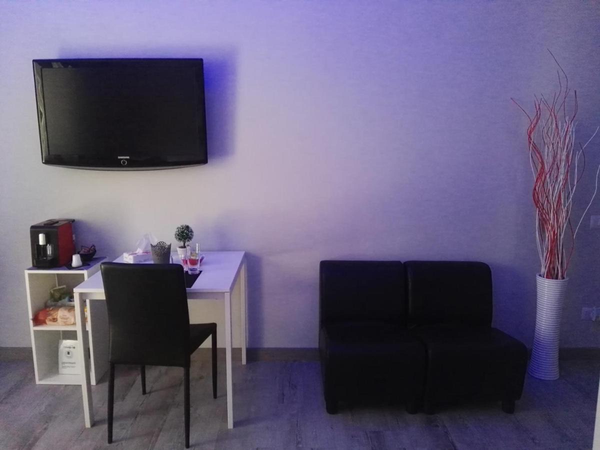 B&B Da Lillo โฟรซีโนเน ภายนอก รูปภาพ