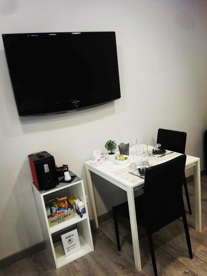 B&B Da Lillo โฟรซีโนเน ภายนอก รูปภาพ