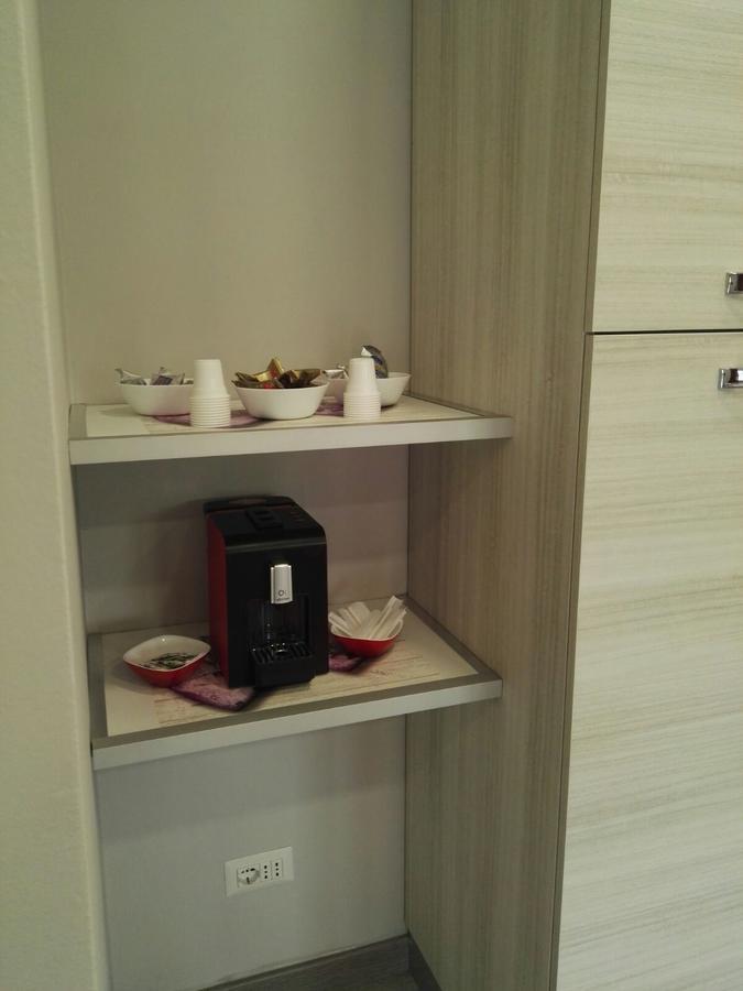 B&B Da Lillo โฟรซีโนเน ภายนอก รูปภาพ